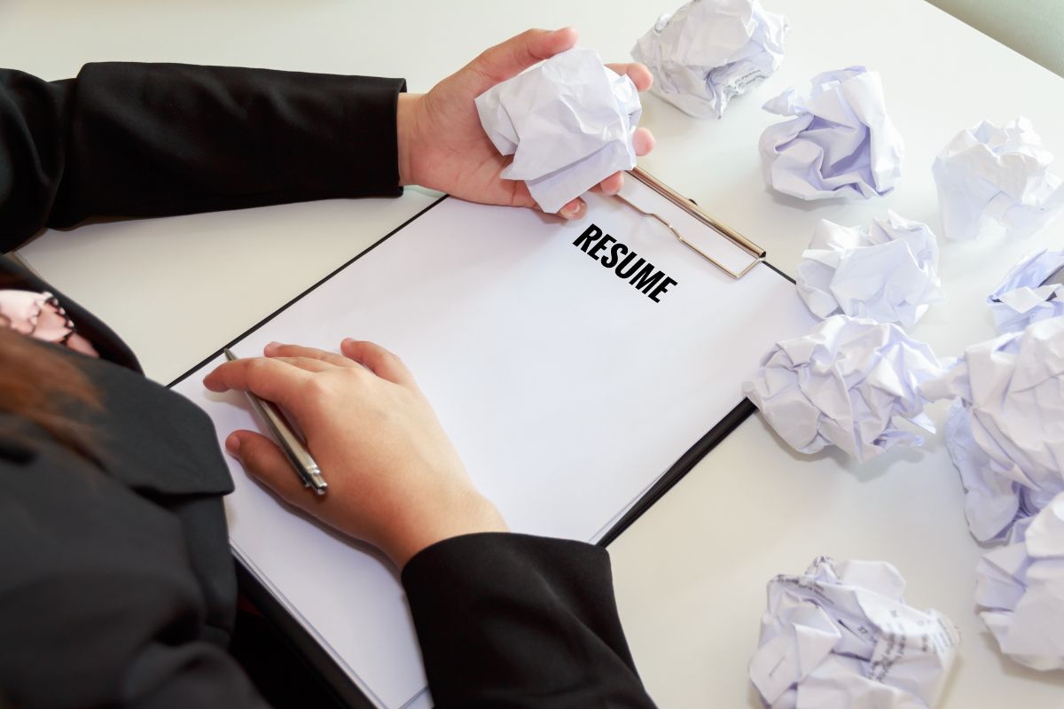 common resume mistakes for freshers