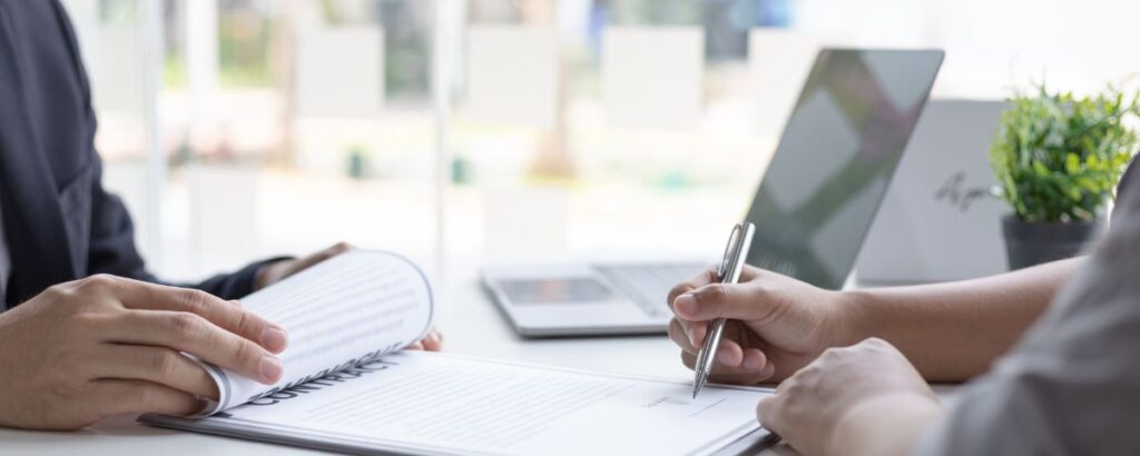 Cover Letters Complement Resumes