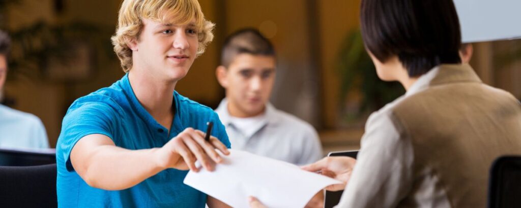 Purpose and Content of Covering letter and resume