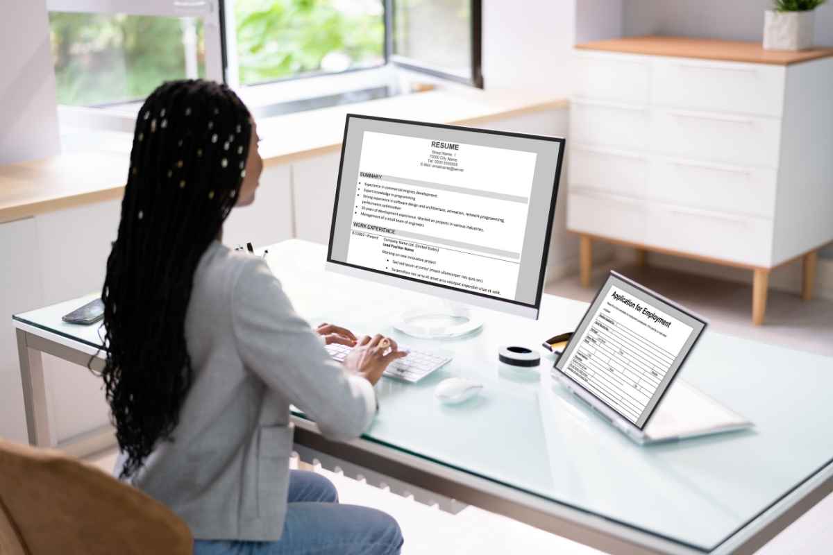 difference between cover letter and resume